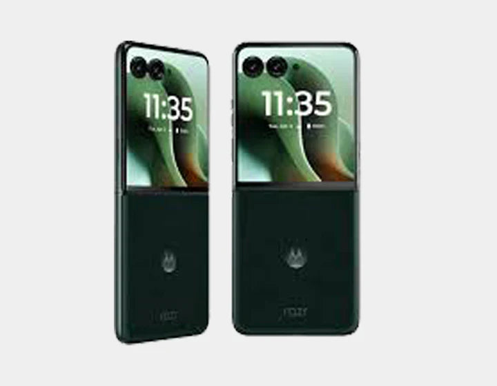 With 512GB of storage, 16GB of RAM, and a gorgeous Pantone Scarab finish that draws attention as quickly as it flips, the Motorola RAZR 60 Ultra 5G Dual SIM 512GB 16GB Pantone Scarab lets you experience elegance and power.