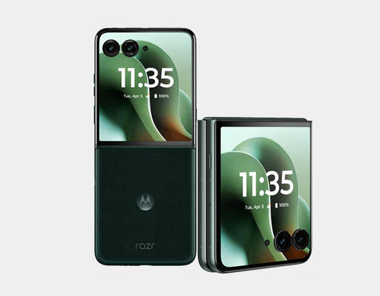 Turn heads and flip desires with the Motorola RAZR 60 Ultra 5G Dual SIM 512GB 16GB Pantone Scarab - 512GB capacity, 16GB Smash, double SIM adaptability, and a shocking Pantone Scarab wrap up that wires retro charm with cutting edge control.