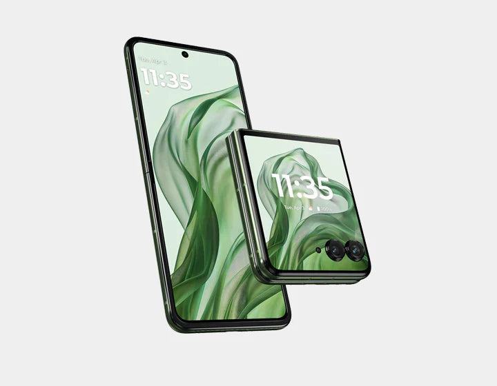 The Motorola Razr 50 Ultra Single SIM+ eSIM 512GB 12GB Green offers a cutting-edge smartphone experience by fusing a recognizable foldable design, potent performance, and elegant style.