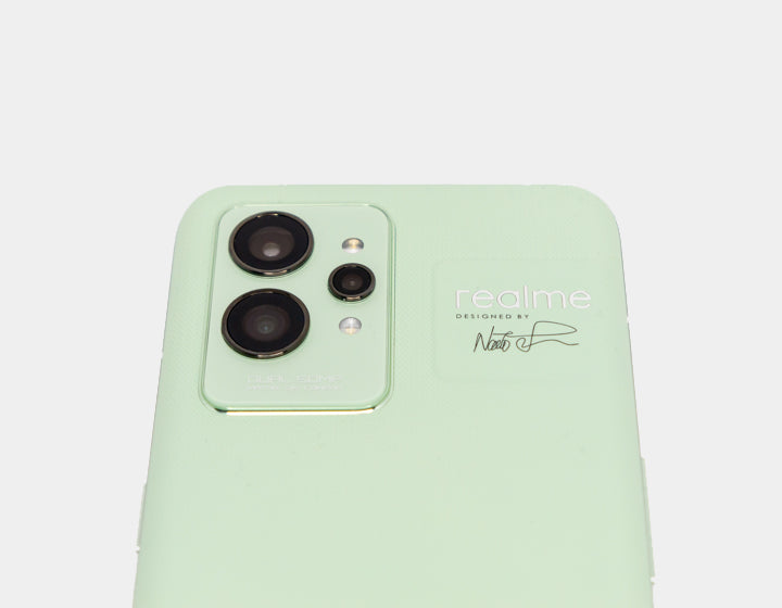 Realme GT2 Pro Dual-SIM 256GB ROM + 12GB RAM (GSM  CDMA) Factory Unlocked  5G SmartPhone (Paper Green) - International Version 